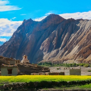We start our trek to base camp throughout the picturesque Markha Valley